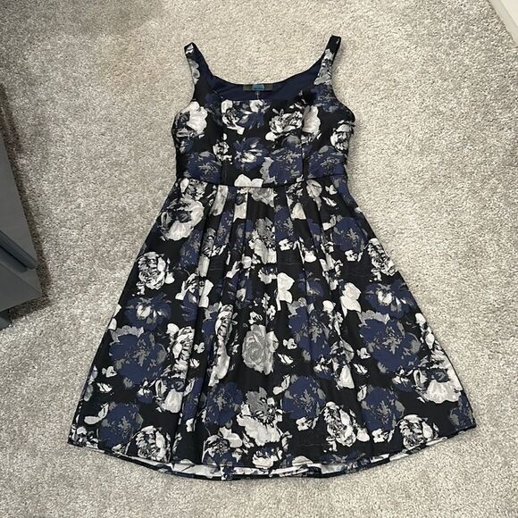 New Eva Franco for Anthropologie Blue/Silver Floral Brocade Midi Dress Sz 8 NWT - Picture 2 of 13